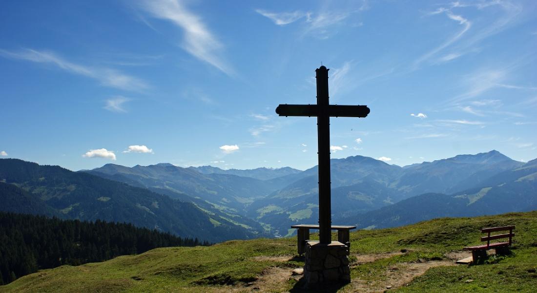 Einen traumhaften Ausblick vom Kragenjoch